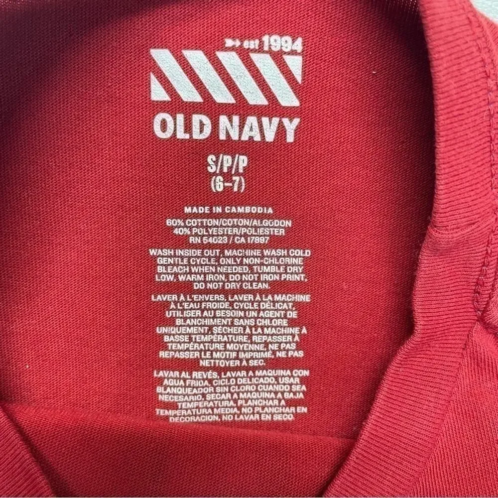Old Navy Humor Graphic T-shirt Boys size 6-7 long sleeve tee
